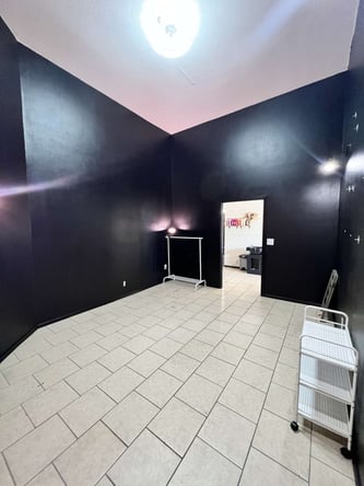 Urban Escape Salon & Spa Booth Rent