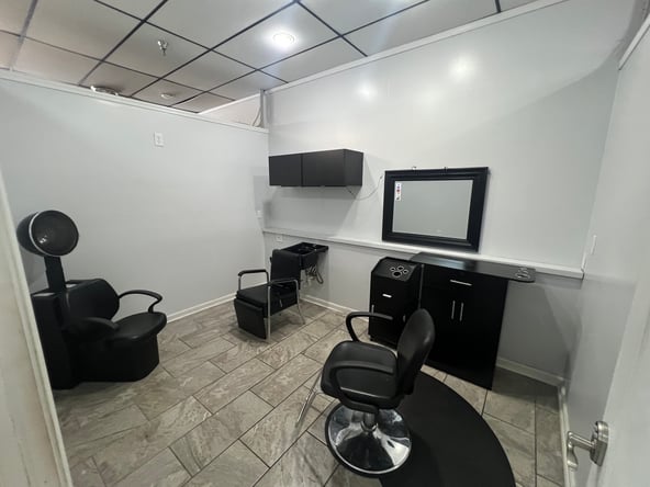 2 Salon Suites in Douglasville, GA