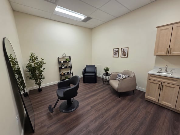 LUXURY Salon & Med Spa Suites in Saratoga Springs – Get Your FIRST MONTH FREE!