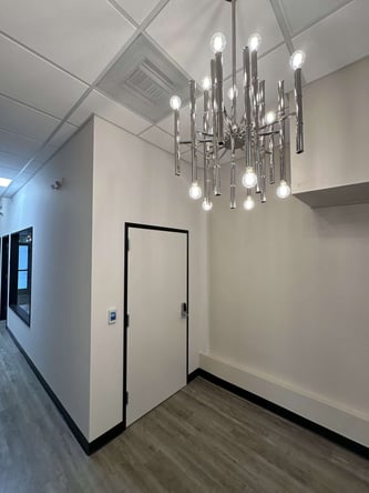 Modern Designer Salon Suites Available In SF