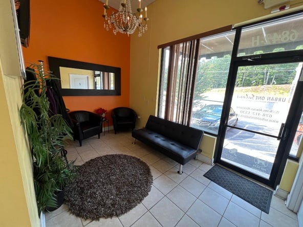 2 Salon Suites in Douglasville, GA
