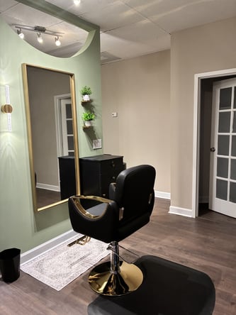 Move-In Ready Salon Suite for Lease | All Utilities Inc. | Sandy Springs, GA