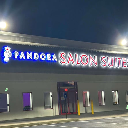 LARGE SINGLE SALON SUITES