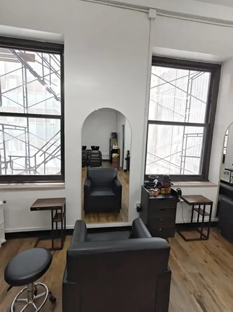 Weekend Salon Takeover / Chair Rental – Blank Canvas Space Across from Grand Central
