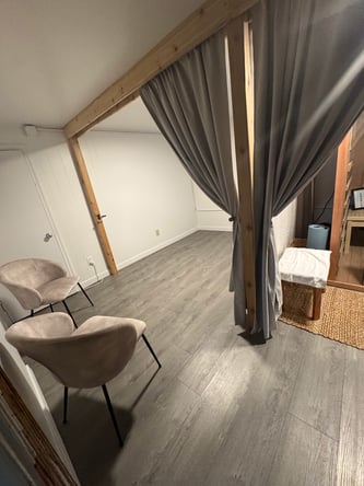 Private Room in Issaquah Salon + Spa