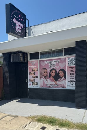 Salon Booths & Nail/Lash Station for Rent in Leimert Park, Los Angeles