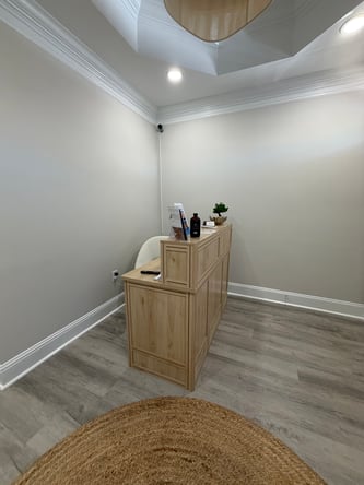 Private Treatment Room in Wellness Spa | Sink, WiFi & Parking Included