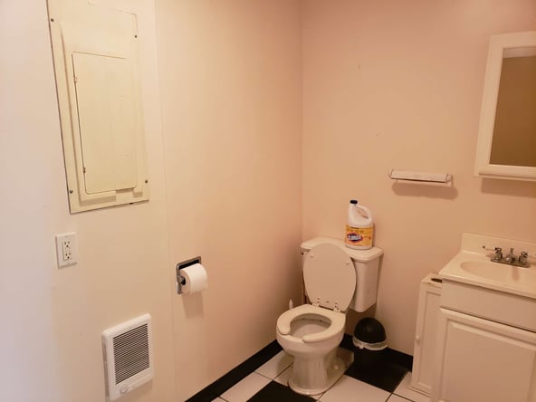 Turn key Salon for lease