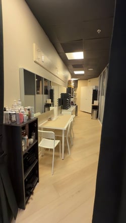 Booth Rental Opportunity in prime location in Houston, TX! 💇‍♀️✨