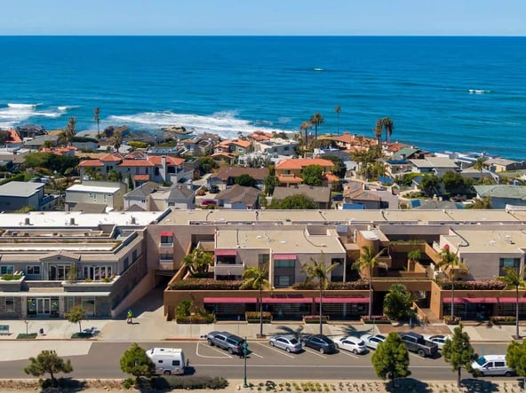 Sola Salon Studios in La Jolla, CA – Salon Suite for Rent