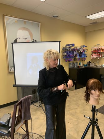 salon station for rent in Wauwatosa