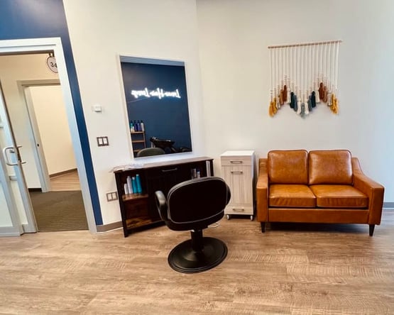 Sola Salon Studios in Tempe, AZ – Salon Suite for Rent
