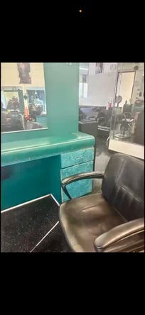 Prime Salon Booth in Culver City Available NOW!