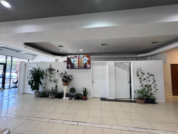 Lash/Facial Room for rent in Riverside Nails spa