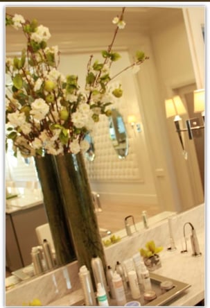 Station and room for rent; Hair,massage,waxing,