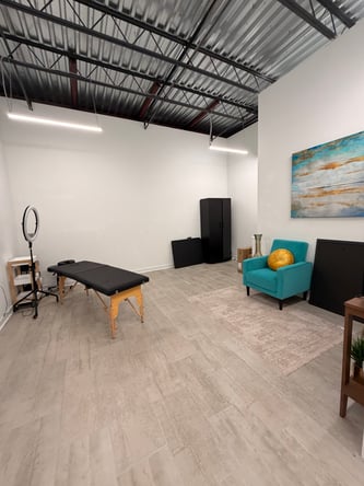 Durham Rental for Beauty Professionals!