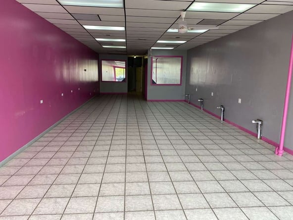 Move In Ready Salon on Gratiot Avenue