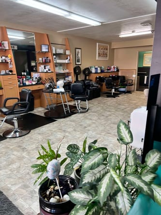 Salon for Rent | Downtown Stockton