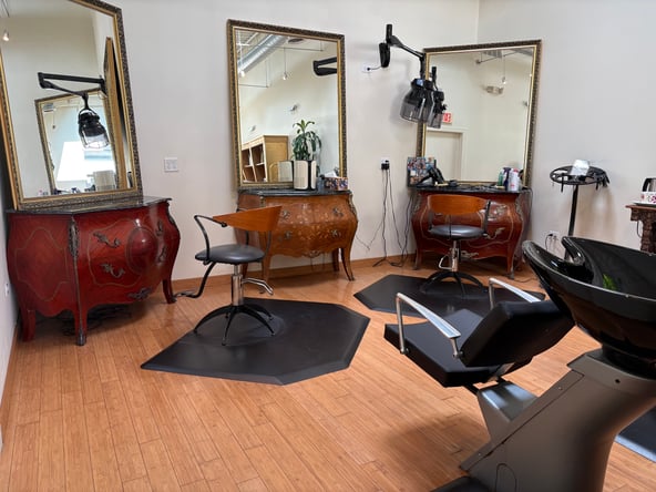 Bright Styling Chair for Rent in Westmont — Natural Light & High Ceilings!