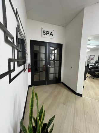 Salon Station Daily/Weekly Rental