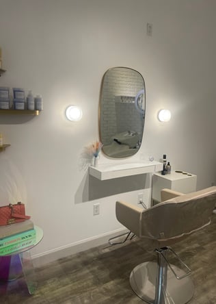 High-End Fully Furnished Salon Studio, 24 access, Wifi & Mindbody