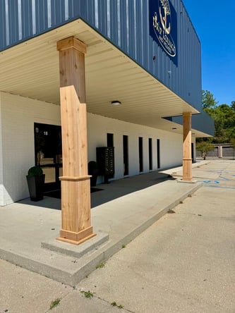 Salon Suites for Rent in Mobile Alabama. 4 weeks free! $235 a week