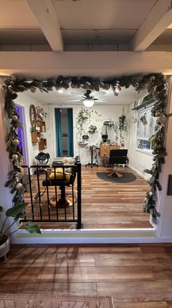 Looking for independent stylist to join our quaint boutique salon in Lafayette!