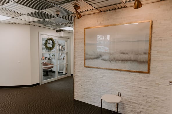 Sola Salon Studios in Milwaukee, WI – Salon Suite for Rent