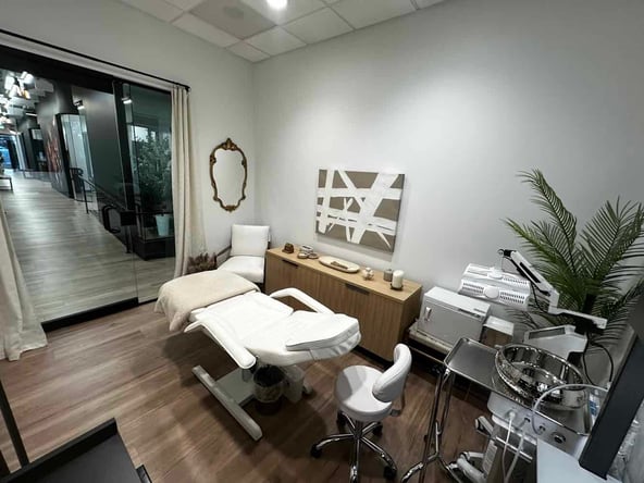 IMAGE Studios 360 in Superior, CO – Salon Suite for Rent
