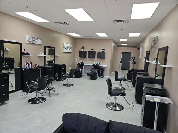 Independent Hair Stylists in Mesa AZ Station for Rent