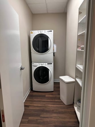 Luxe Cosmetic Studios: Elevate Your Salon Experience with Our Suites for Rent!