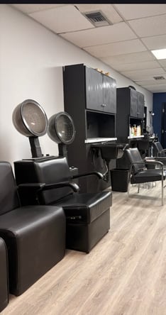 Booth Rental in Open Salon