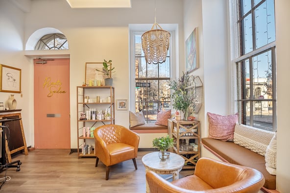 Luxury Salon Suites with Amenities Galore!