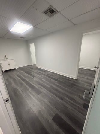 Private Suite Rentals in the Heart of North Miami Starting at $250 Per Week!
