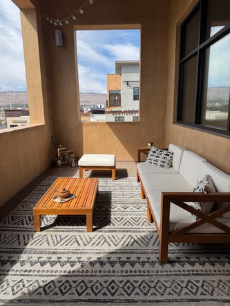 Luxury bright suites for rent in Summerlin< Las Vegas