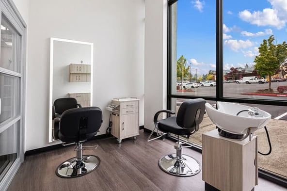 Sola Salon Studios in Wood Village, OR – Salon Suite for Rent