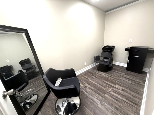 Booths & Suites for rent