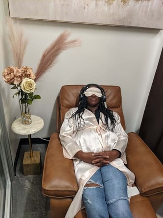 Sola Salon Studios in Bowie, MD – Salon Suite for Rent