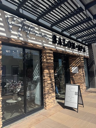 Beautiful Salon chair rental in Santan Village Mall – $250/wk