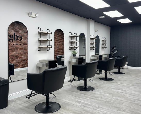 Salon Suite/Room for Rent