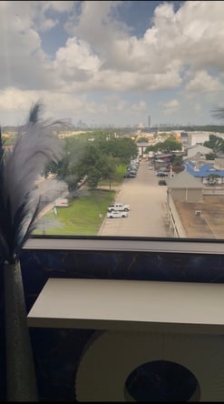 The Corner Studio: Luxury Salon Suites Houston | Daily, Weekly & Monthly