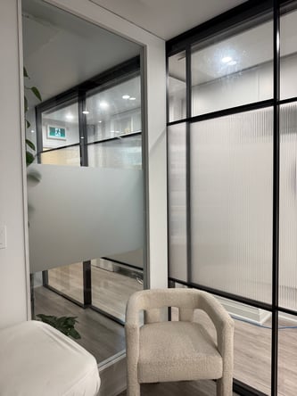 PRIVATE MAIN-FLOOR OFFICE STUDIO FOR LEASE – YORKVILLE