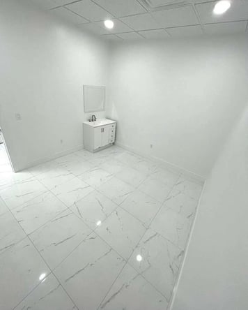 Luxury suites for independent beauty professionals
