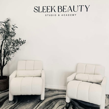 JACKSONVILLE PROFESSIONAL & MODERN LASH STATION RENTAL !