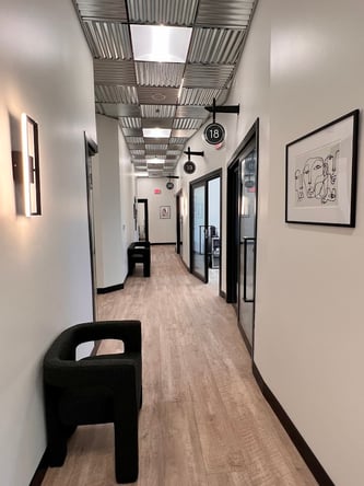Sola Salon Studios in Renton, WA – Salon Suite for Rent