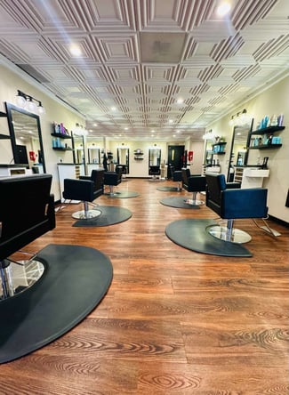 Seeking Hair Stylists Now, in Busy South Hill, Puyallup!