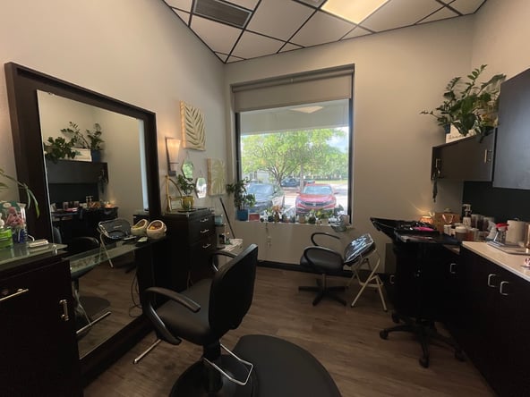 MY SALON Suite in Creedmoor Rd. Raleigh, NC – Salon Suite for Rent