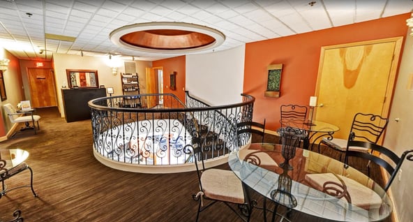 Hair and Nail Stations for rent in Brookfield, Wisconsin