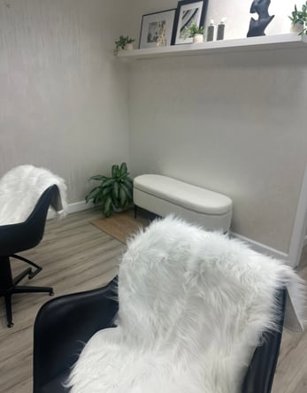 Stylish Chair Rental in Hallandale✨