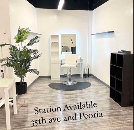 Bed Station, Hair Station, Private Suite and Nail Station Available